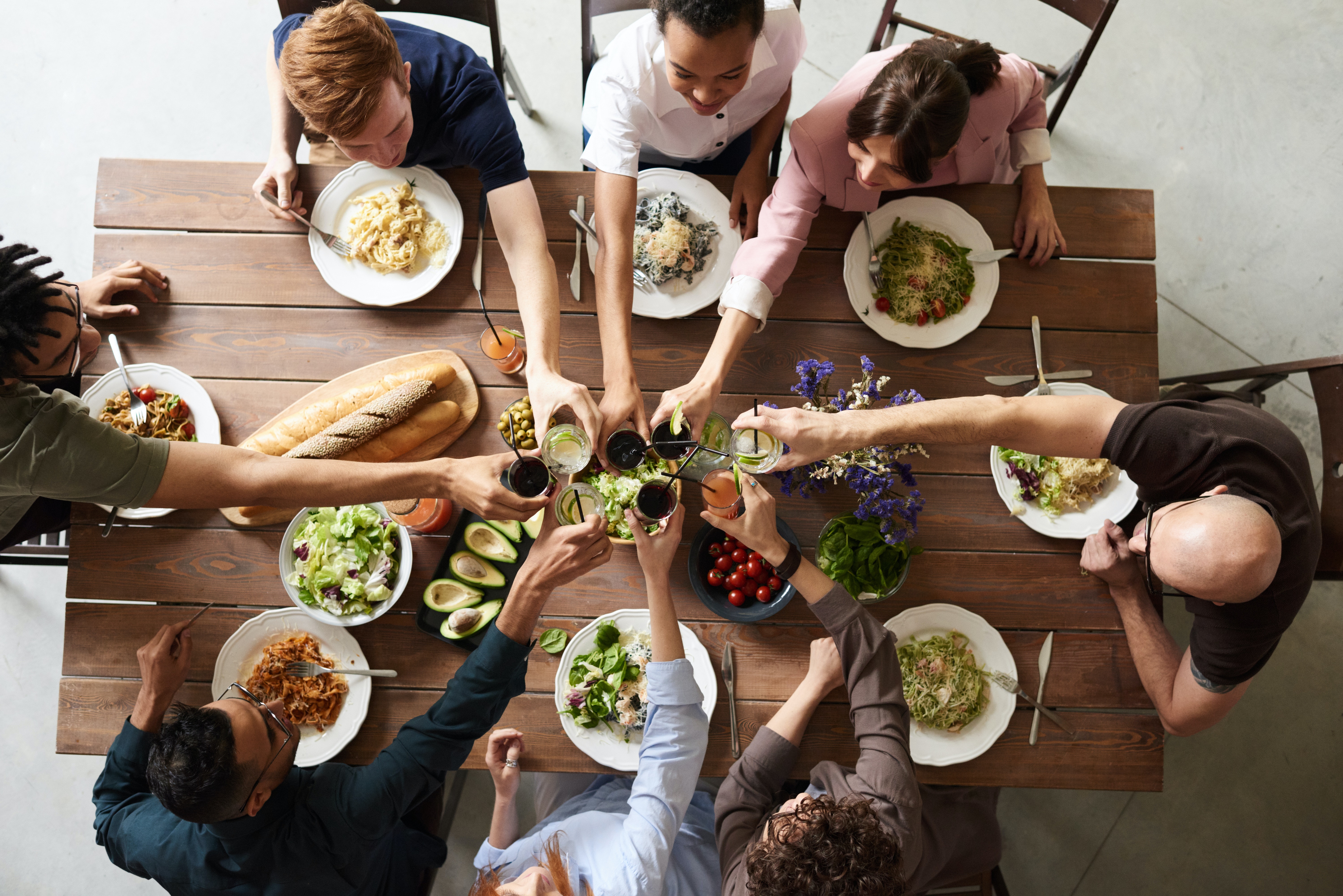 friends eating lunch together